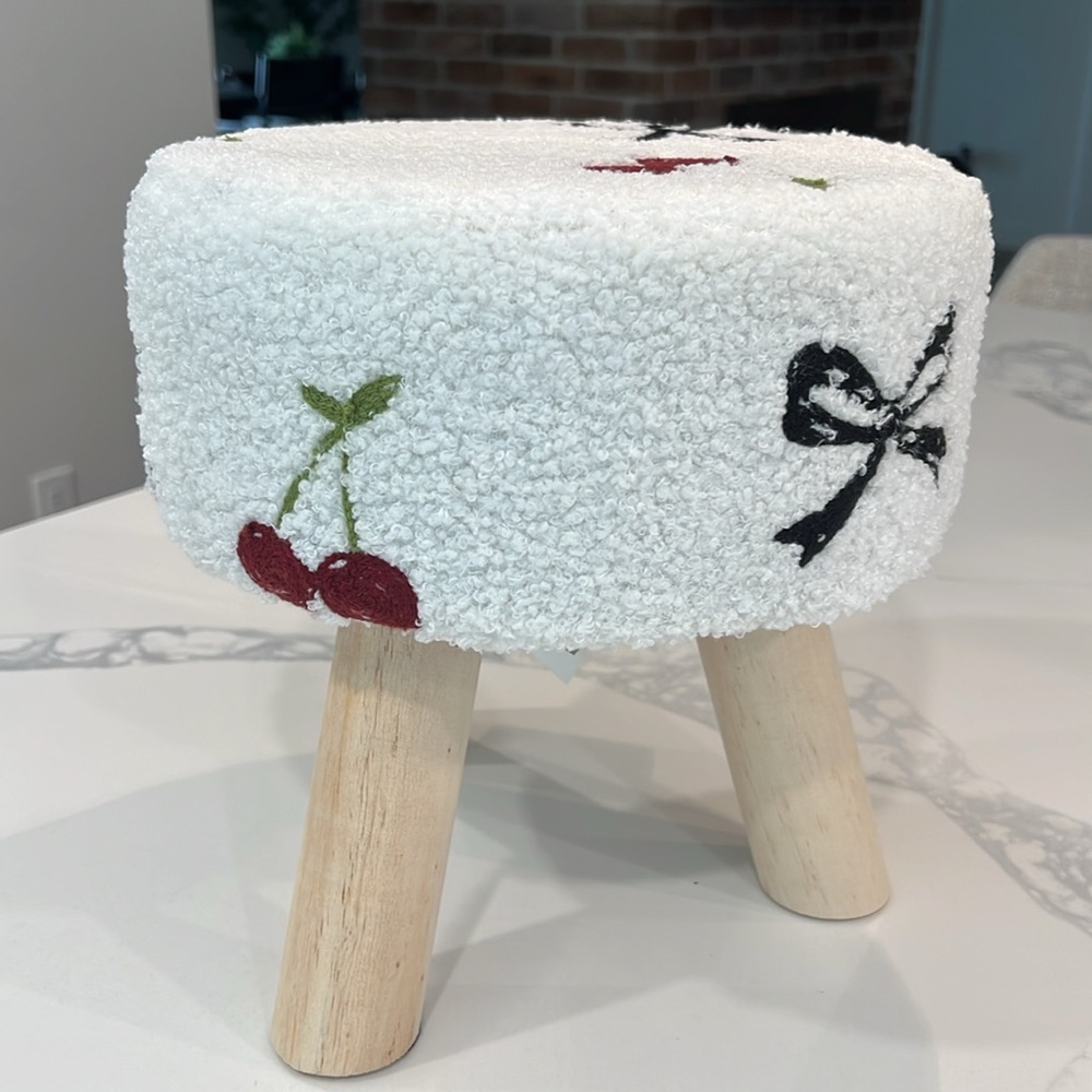 ๐Cute . Mini ๐๐STOOL ๐ - Picture 15 of 16